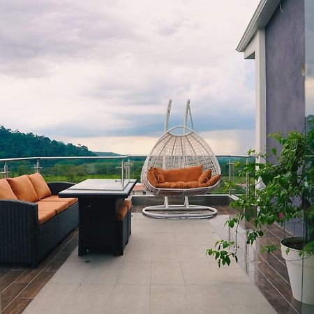 The View Hotel Cumanda  Exteriér fotografie